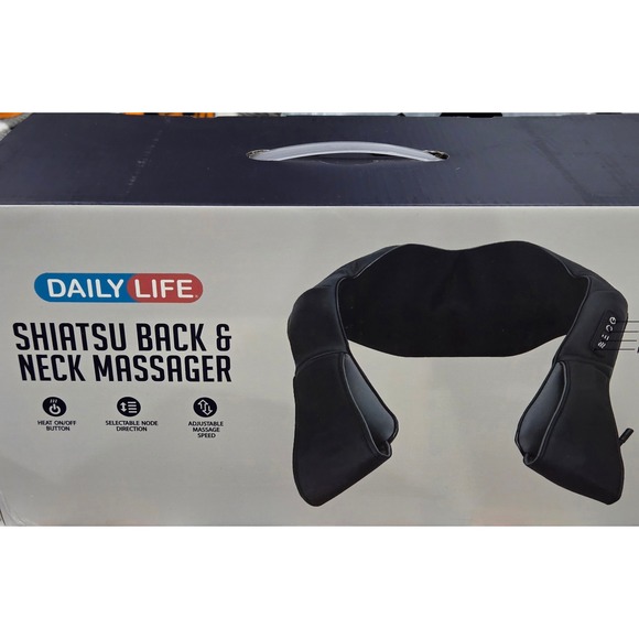 Daily Life Shiatsu Back and Neck Massager Heat 8 Nodes ZC-3002 Black PU Leather - Picture 2 of 6